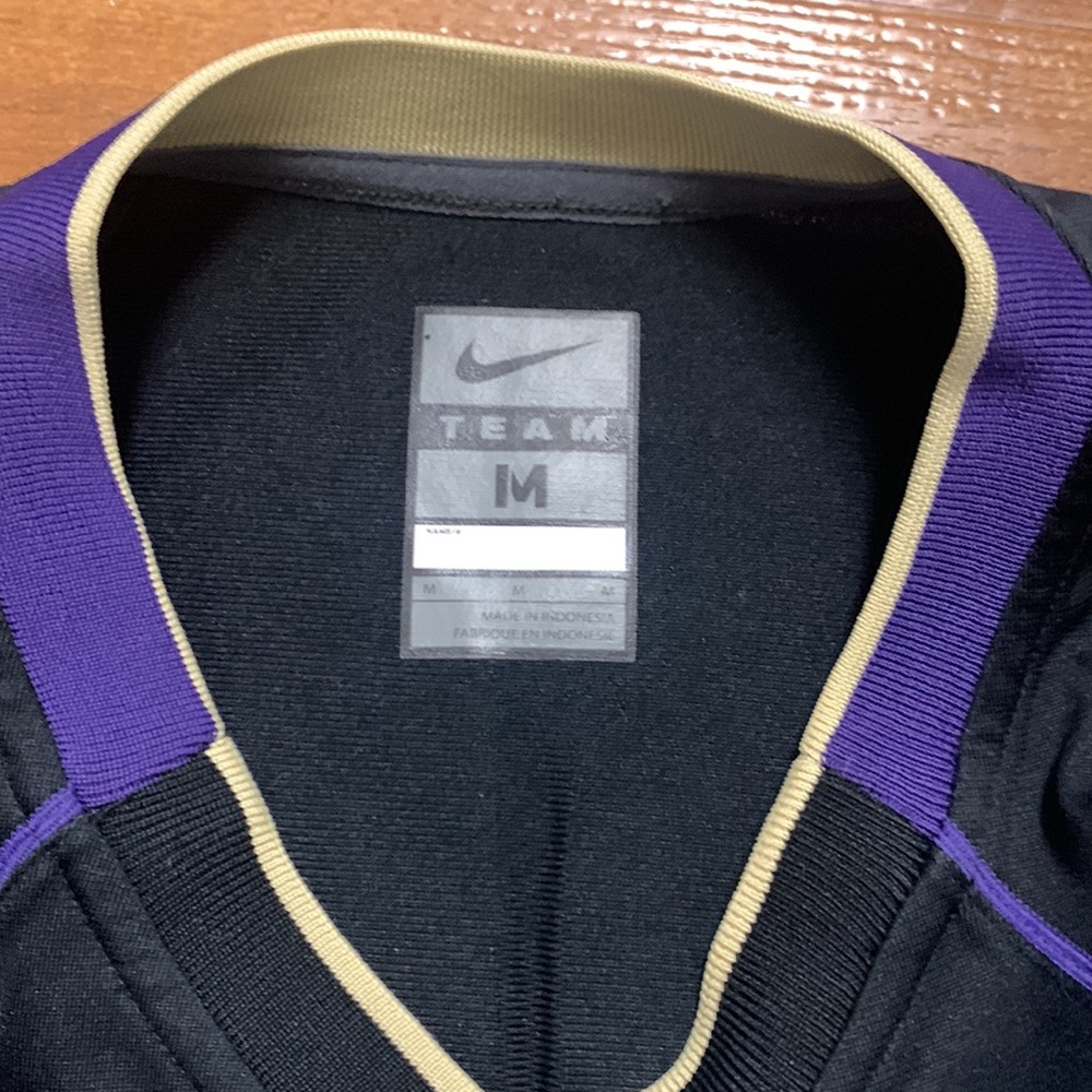 Nike Washington Huskies #25 Black & Purple Football Jersey - Picture 4 of 5